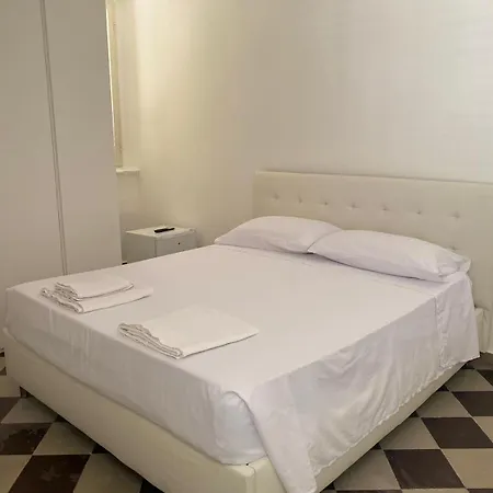 Dimora Piazza Imperiale Apartmán Poggio Imperiale